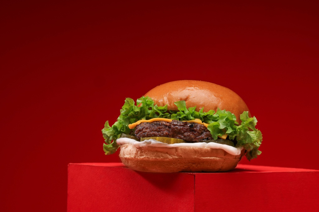 Classic beef burger
